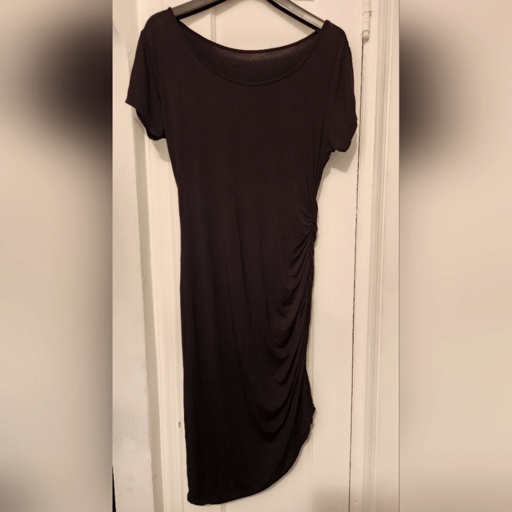 Basic Black Ruched Dress